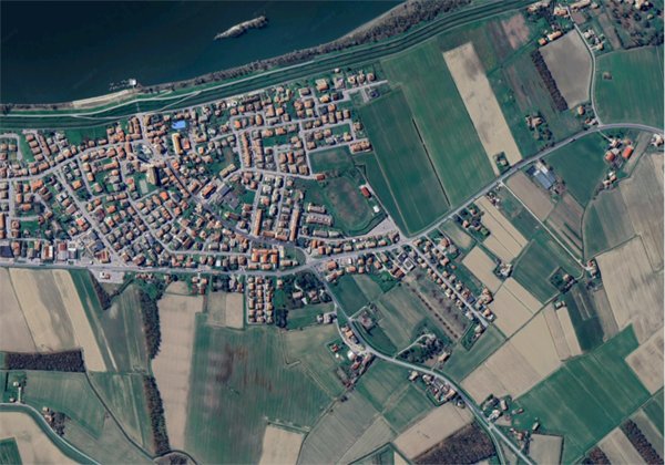 casa indipendente in vendita a Stienta