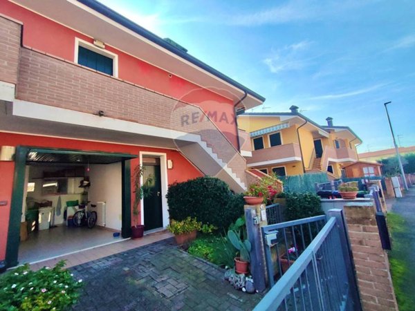 appartamento in vendita a Stienta