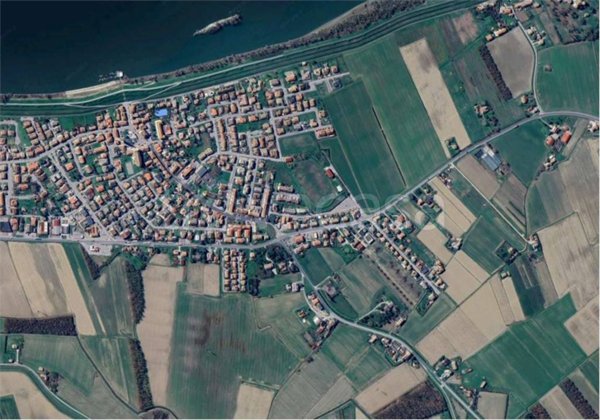 casa indipendente in vendita a Stienta