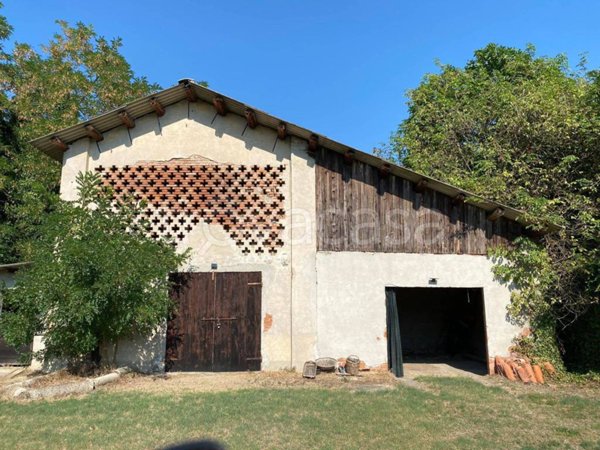 casa indipendente in vendita a Stienta