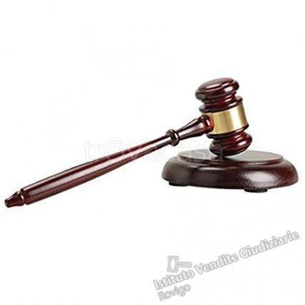 casa indipendente in vendita a Stienta in zona Sabbioni/Zampine