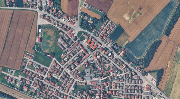 casa indipendente in vendita a Stienta in zona Sabbioni/Zampine