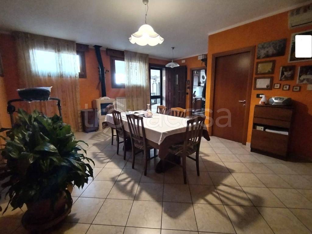 casa indipendente in vendita a Taglio di Po