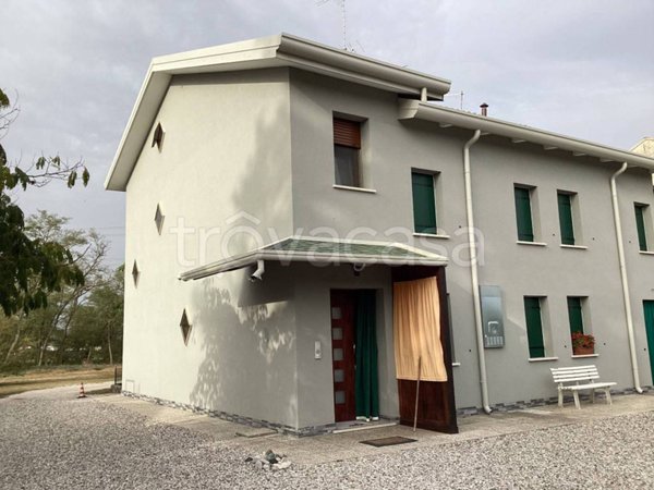 casa indipendente in vendita a Taglio di Po