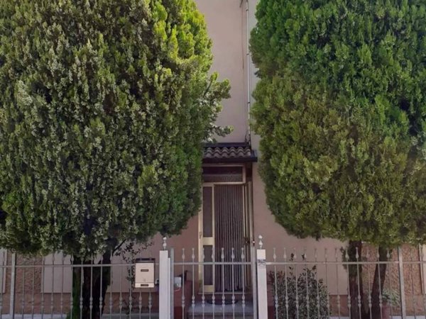casa indipendente in vendita a Taglio di Po