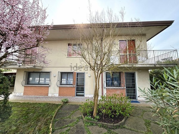 casa indipendente in vendita a Taglio di Po