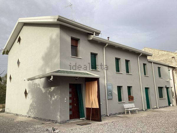 casa indipendente in vendita a Taglio di Po