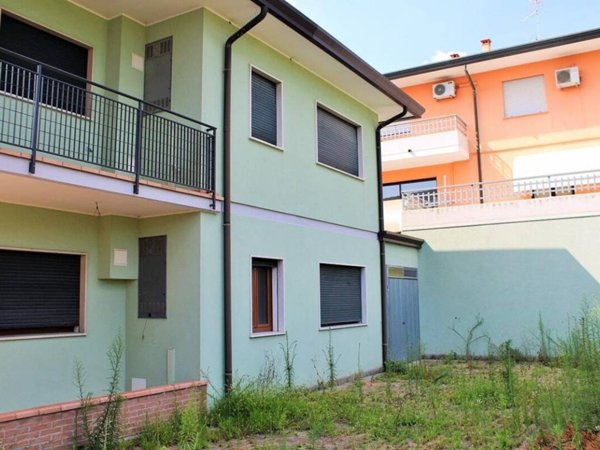 casa indipendente in vendita a Taglio di Po