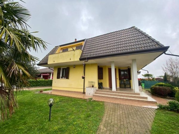 casa indipendente in vendita a Taglio di Po