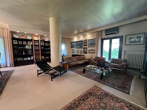 casa indipendente in vendita a Taglio di Po