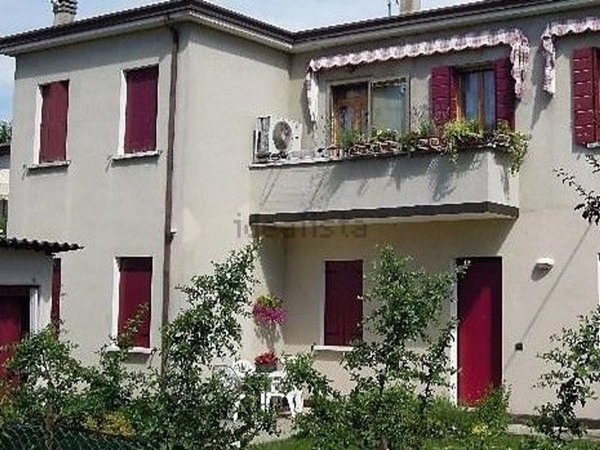 casa indipendente in vendita a Taglio di Po