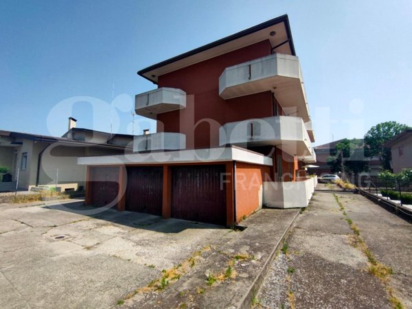 appartamento in vendita a Taglio di Po