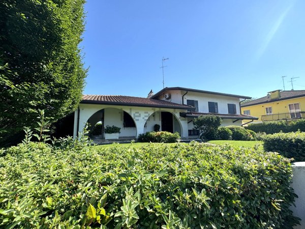 casa indipendente in vendita a Taglio di Po