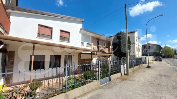 casa indipendente in vendita a Taglio di Po
