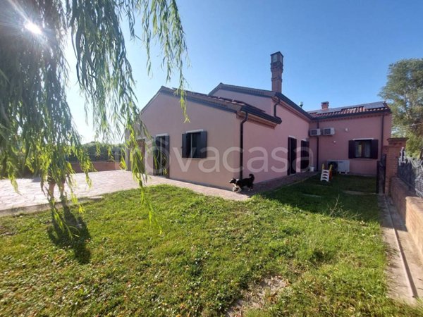casa indipendente in vendita a Taglio di Po