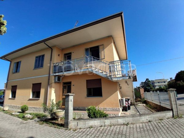 casa indipendente in vendita a Taglio di Po