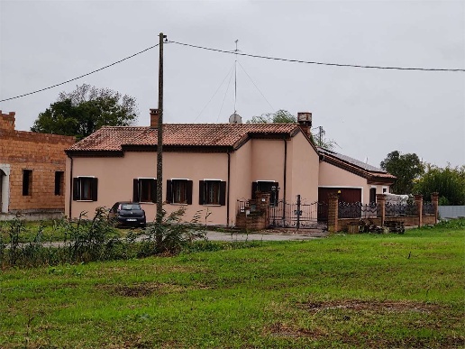 casa indipendente in vendita a Taglio di Po
