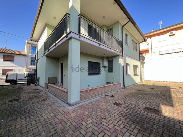 casa indipendente in vendita a Taglio di Po