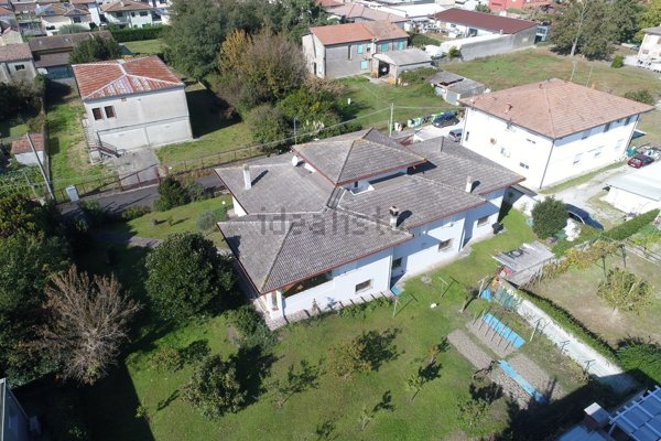 casa indipendente in vendita a Taglio di Po