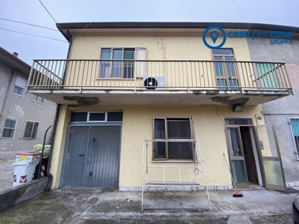 casa indipendente in vendita a Taglio di Po