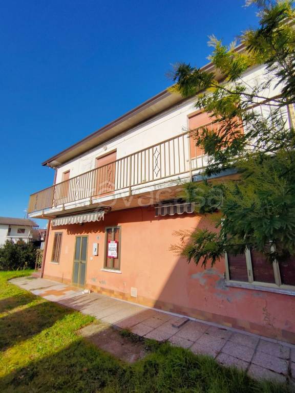 appartamento in vendita a Taglio di Po