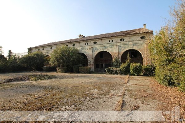 casa indipendente in vendita a Taglio di Po