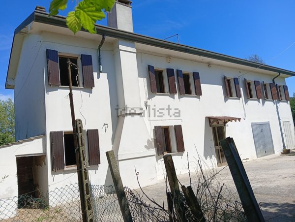 casa indipendente in vendita a Taglio di Po