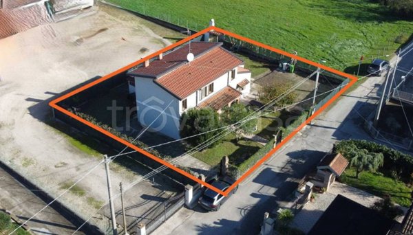 casa indipendente in vendita a Taglio di Po