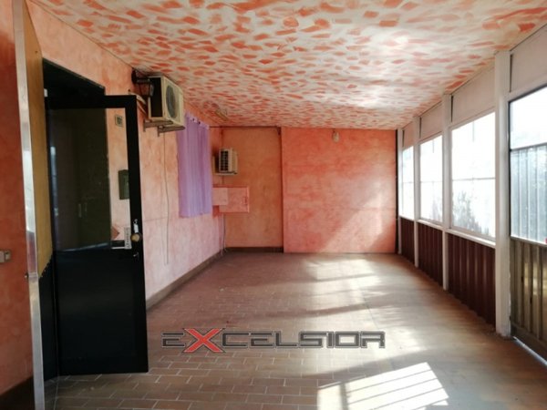 negozio in vendita a Taglio di Po