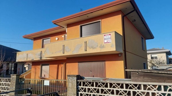 casa indipendente in vendita a Taglio di Po