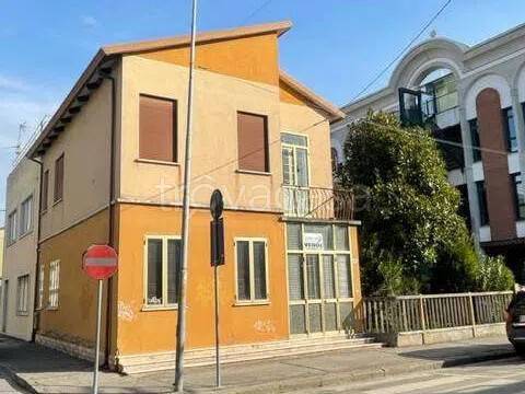 casa indipendente in vendita a Taglio di Po