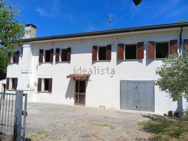 casa indipendente in vendita a Taglio di Po