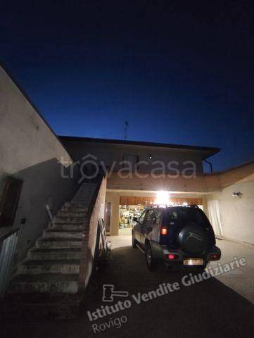 casa indipendente in vendita a Taglio di Po