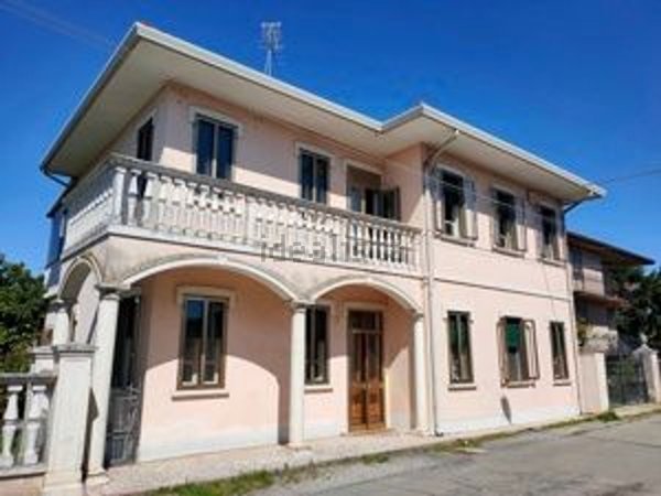 casa indipendente in vendita a Taglio di Po