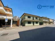 casa indipendente in vendita a Taglio di Po