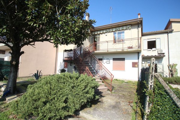 casa indipendente in vendita a Taglio di Po