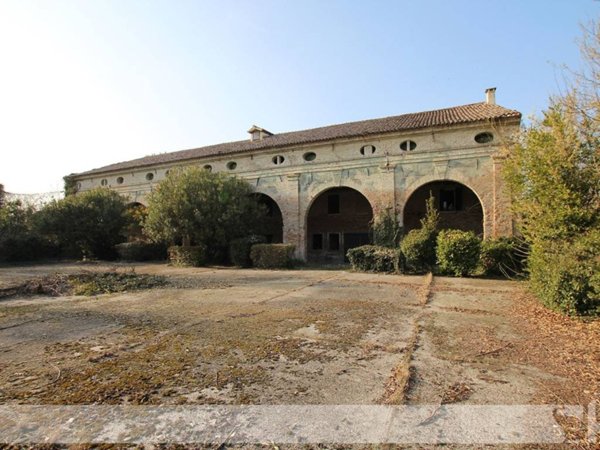 casa indipendente in vendita a Taglio di Po in zona Ca'Zeno