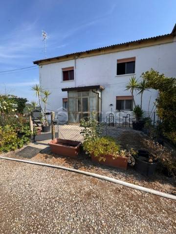 casa indipendente in vendita a Taglio di Po