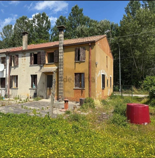 casale in vendita a Trecenta