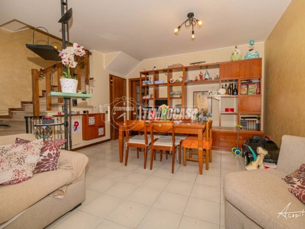 casa indipendente in vendita a Trecenta