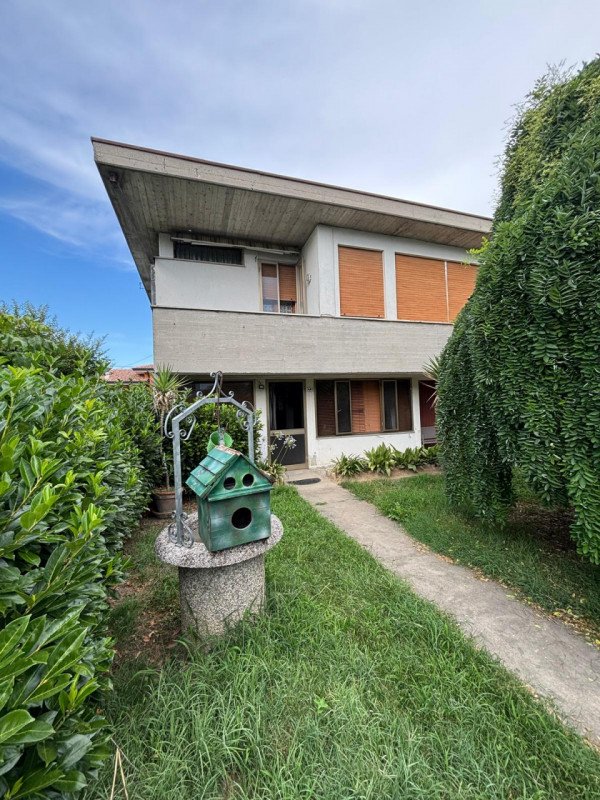casa indipendente in vendita a Trecenta