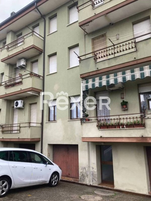 casa indipendente in vendita a Trecenta