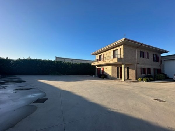 casa indipendente in vendita a Villadose