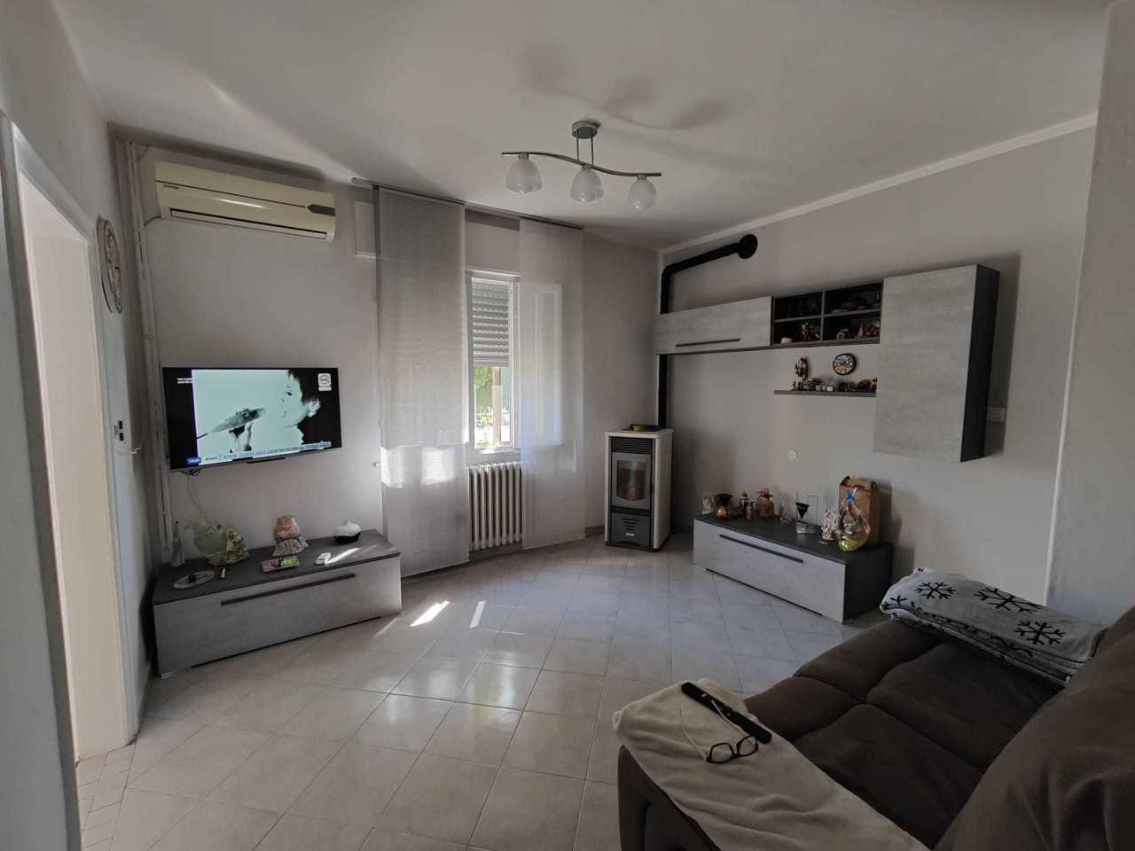 casa indipendente in vendita a Villadose