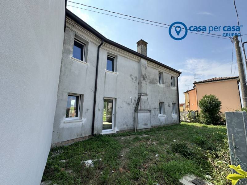 casa indipendente in vendita a Villadose