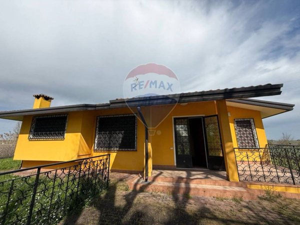 casa indipendente in vendita a Villadose