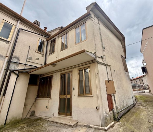 casa indipendente in vendita a Villadose