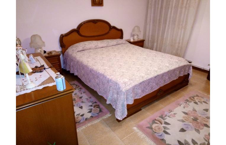 casa indipendente in vendita a Villadose in zona Cambio