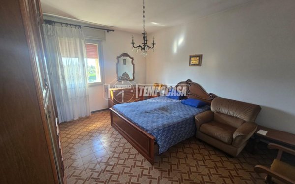 casa indipendente in vendita a Villadose in zona Cambio