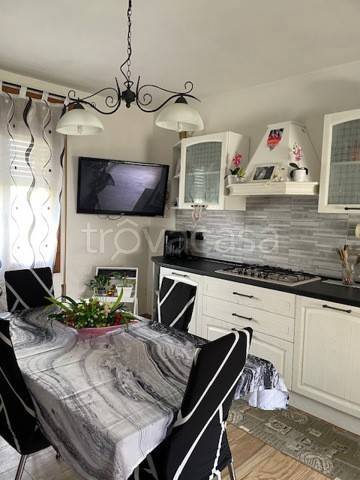 casa indipendente in vendita a Villadose